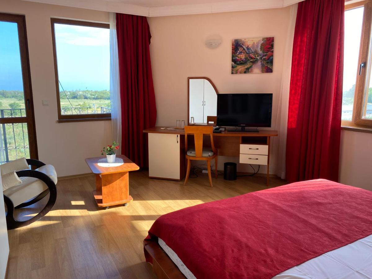 Guest House Golden Flake 4Km From Bolata Beach Bŭlgarevo Εξωτερικό φωτογραφία