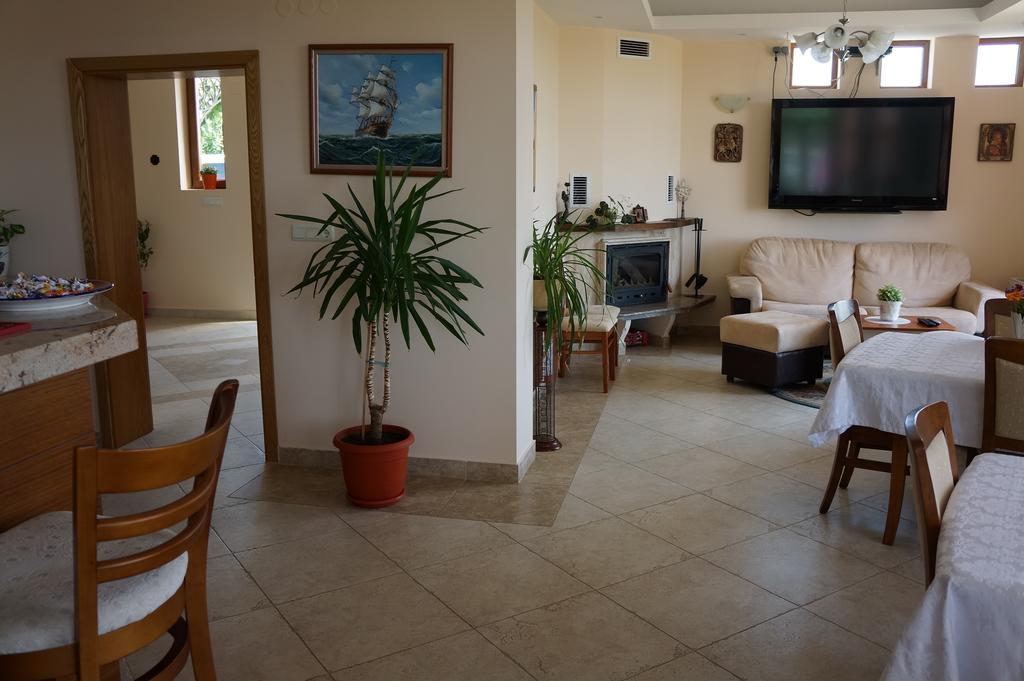 Guest House Golden Flake 4Km From Bolata Beach Bŭlgarevo Εξωτερικό φωτογραφία