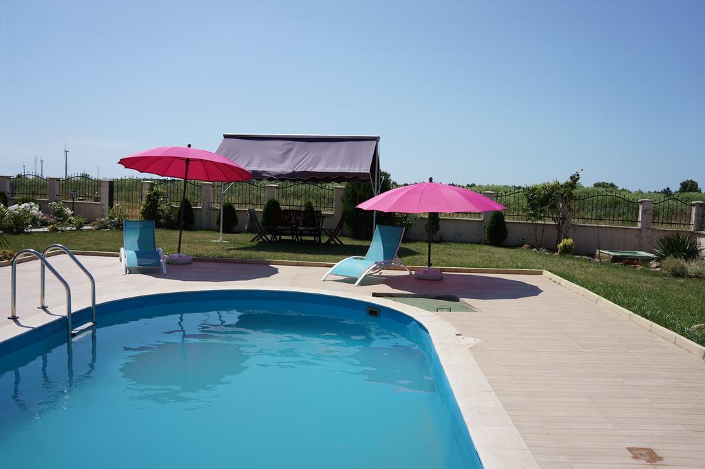 Guest House Golden Flake 4Km From Bolata Beach Bŭlgarevo Εξωτερικό φωτογραφία