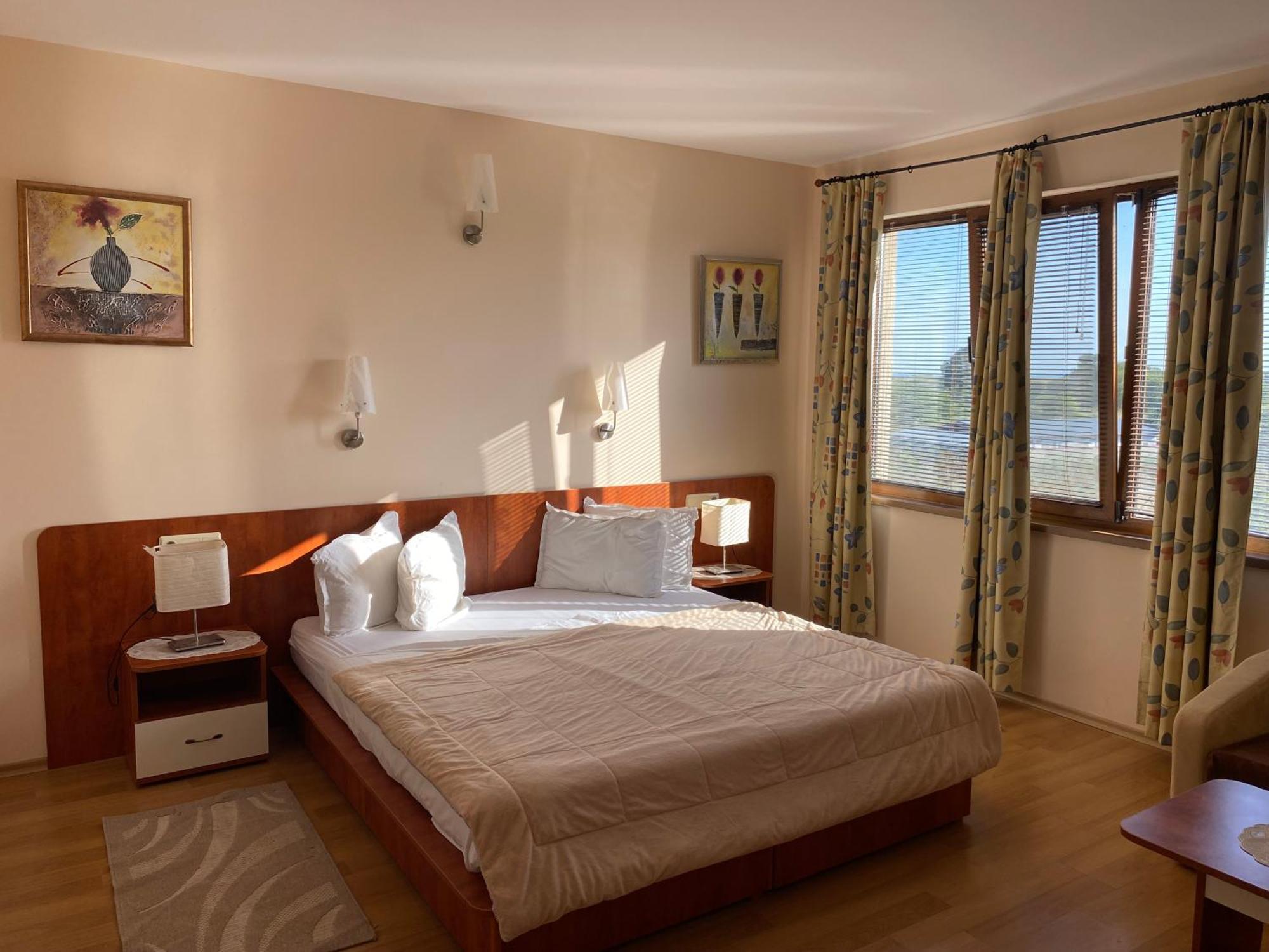 Guest House Golden Flake 4Km From Bolata Beach Bŭlgarevo Εξωτερικό φωτογραφία