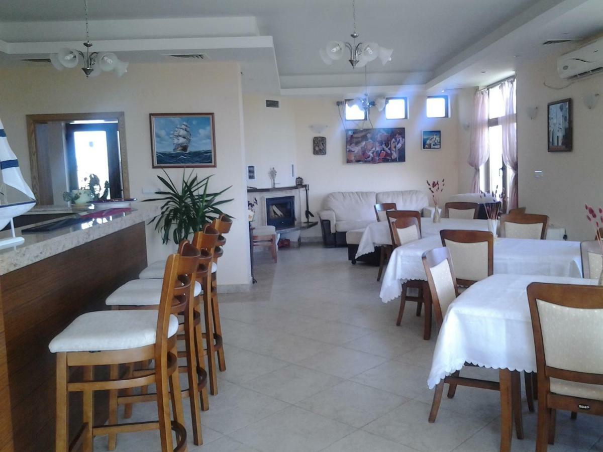 Guest House Golden Flake 4Km From Bolata Beach Bŭlgarevo Εξωτερικό φωτογραφία